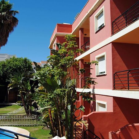 Apartamentos Turisticos Anoreta Rincón de la Victoria Exterior foto