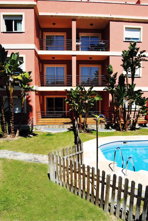 Apartamentos Turisticos Anoreta Rincón de la Victoria Exterior foto